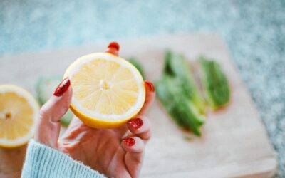 Jak łączyć witaminę C z peptydami bez podrażnień