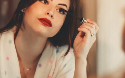 Prosta Rutyna Pielęgnacyjna dla Skóry Tłustej Rano i Wieczorem