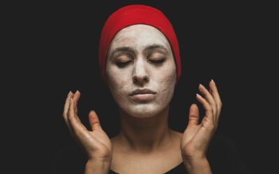 Najlepsze kremy SPF 50 pod makijaż dla cery mieszanej w 2025