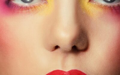 Prosty makijaż do pracy z efektem glow w 10 minut